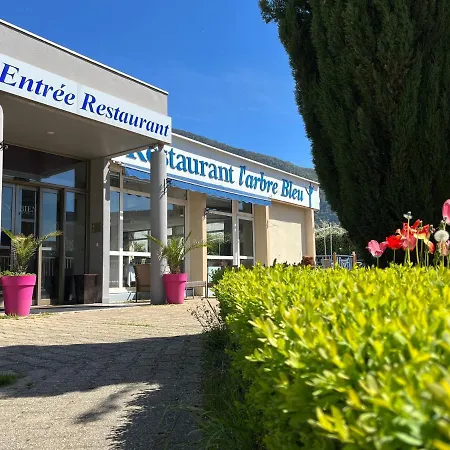 Le Neron - Logis 3*