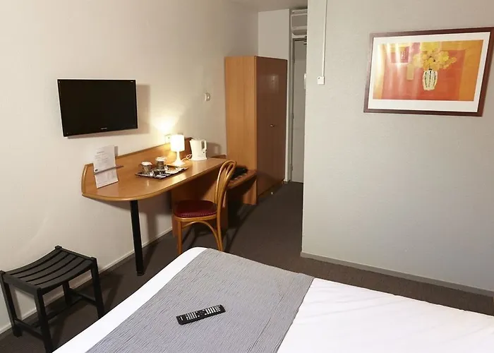 Hotel Le Neron - Logis 3*