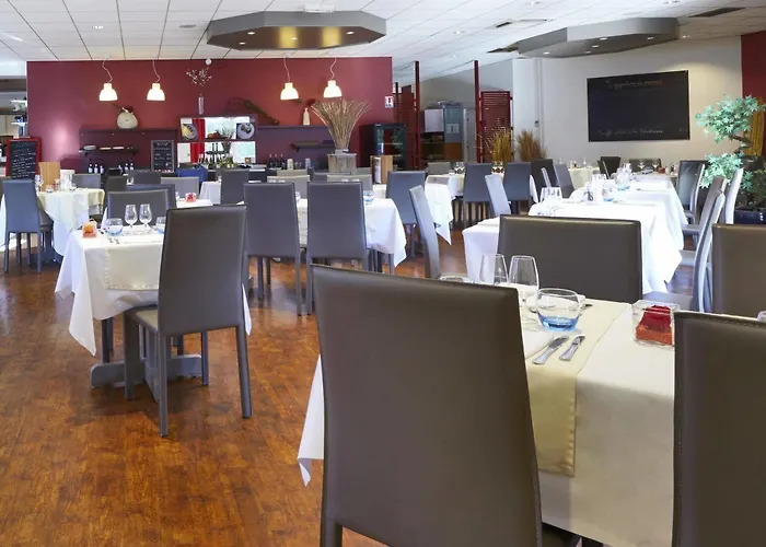 Hotel Le Neron - Logis 3*