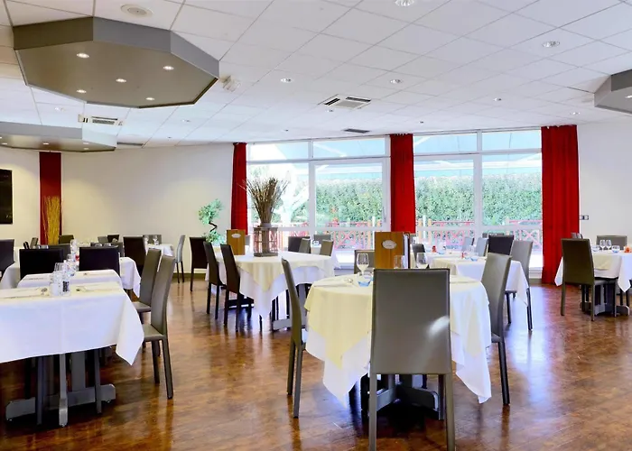 Hotel Le Neron - Logis