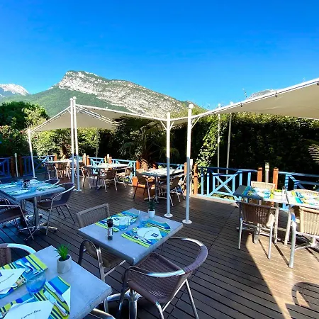 Le Néron - Logis Hotel Fontanil-Cornillon