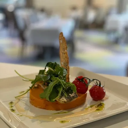Le Néron - Logis Hotel 3*