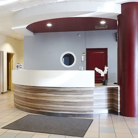 Le Neron - Logis Hotel Fontanil-Cornillon
