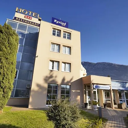 Le Neron - Logis 3* Fontanil-Cornillon