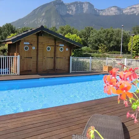 Le Neron - Logis 3* Fontanil-Cornillon